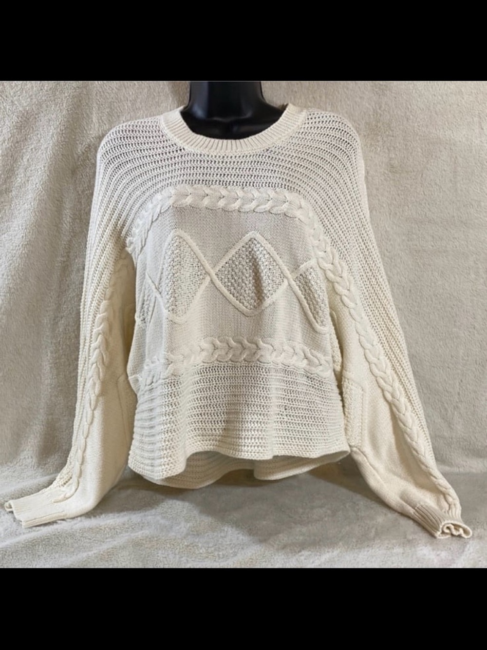 $28 Wild Fable Ivory Crop Cable Sweater XS